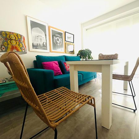 Apartamento Puerta Carmona Sevilla Kültér fotó
