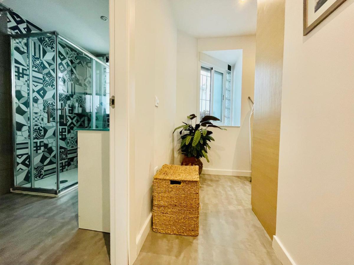 Apartamento Puerta Carmona Sevilla Kültér fotó